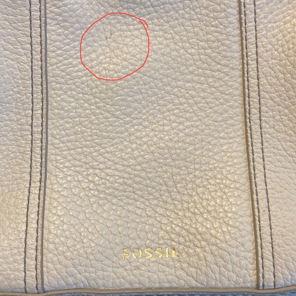 Small Fossil White Leather Over the Shoulder Cross Body Bag - Picture 9 of 9